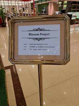 received_962580824801715